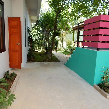 Wandee Bed & Breakfast Khao Lak Zewnętrze zdjęcie
